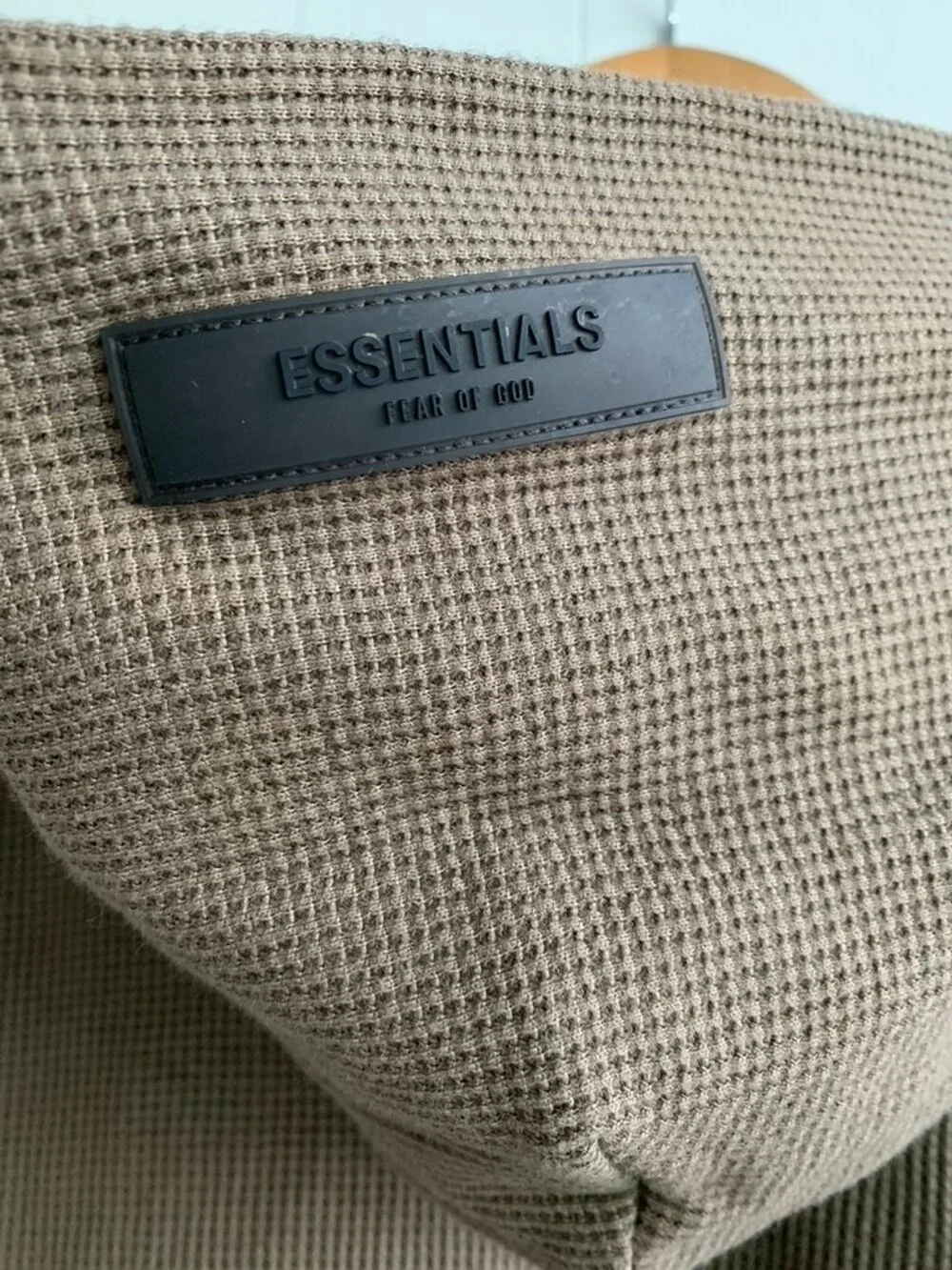 Essentials Fear of God Hooded Waffle Knit Pullover - Taupe size 14/16 or L - Picture 4 of 8